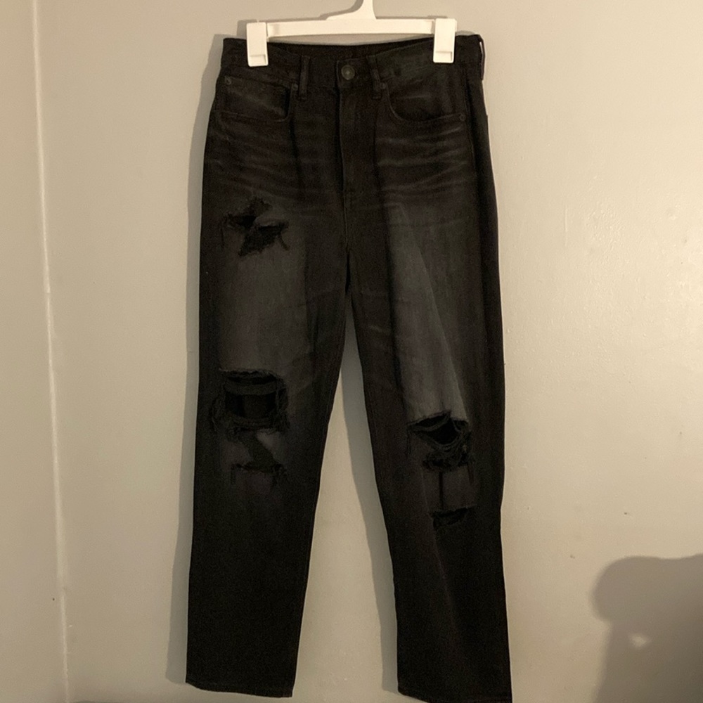 Brand new never worn American eagle 90’s boy friend jeans